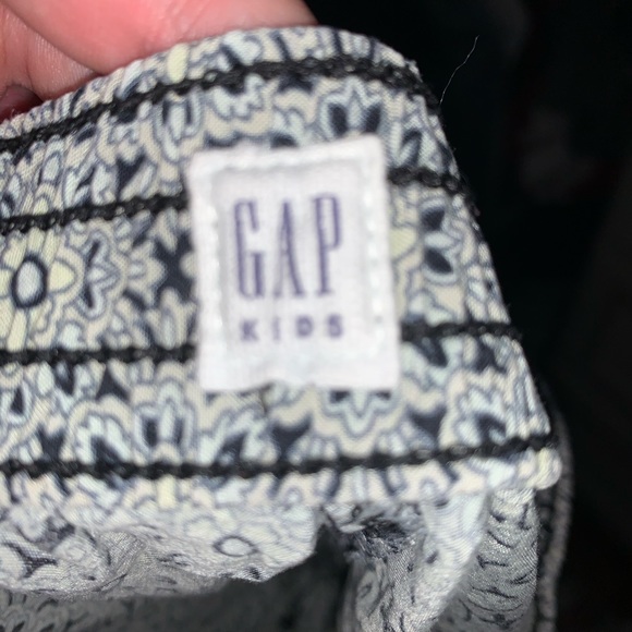 Black shorts - Picture 3 of 3